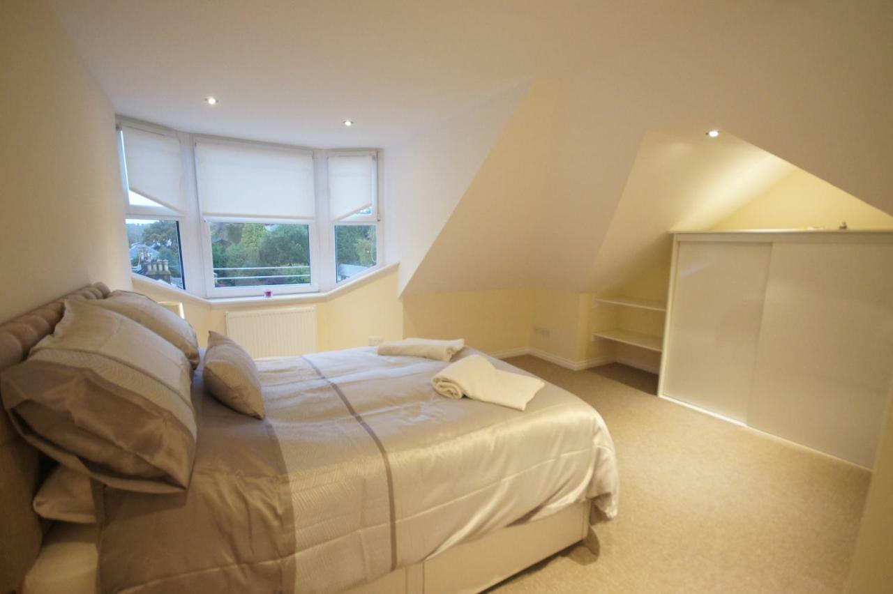 Modern, Cosy Apartment In Bearsden With Private Parking Glasgow Zewnętrze zdjęcie